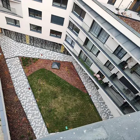 Apartment Dn *