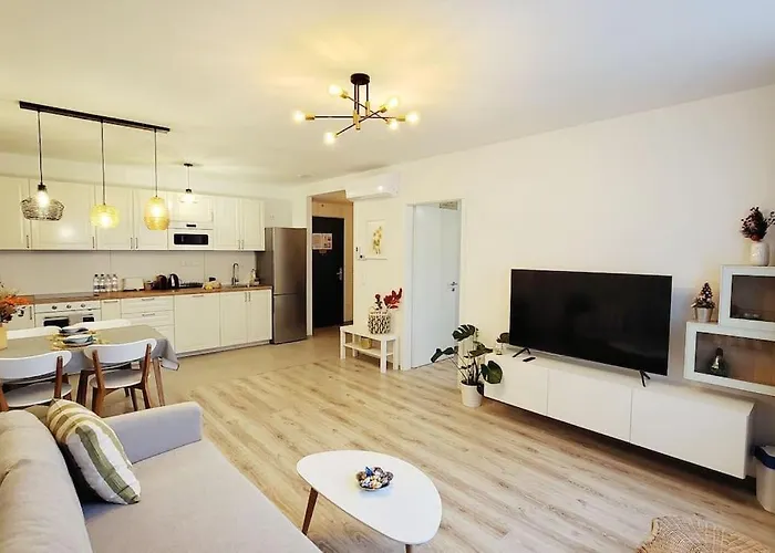 Dn * Βουδαπέστη