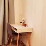 Dn *