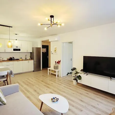 Dn * Будапешт